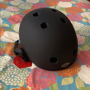 Bell bicycle helmet